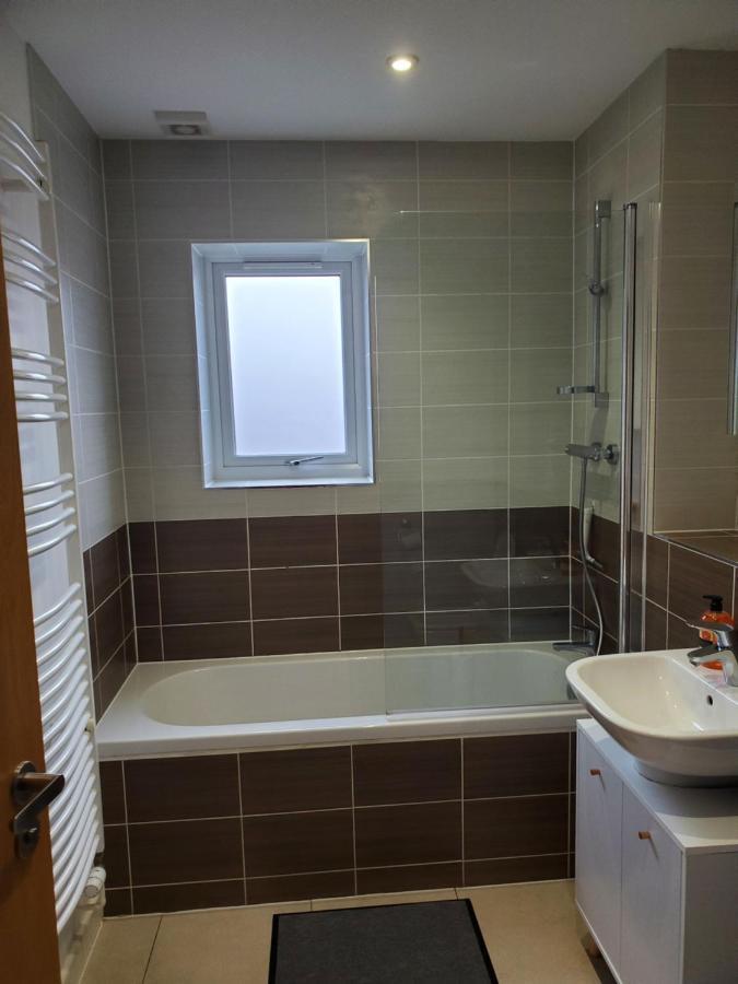 Beautiful & Elegant 2 Bed Room House Manchester Exteriér fotografie