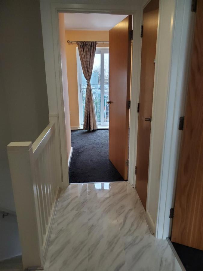 Beautiful & Elegant 2 Bed Room House Manchester Exteriér fotografie