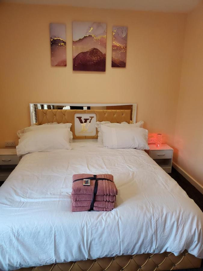 Beautiful & Elegant 2 Bed Room House Manchester Exteriér fotografie
